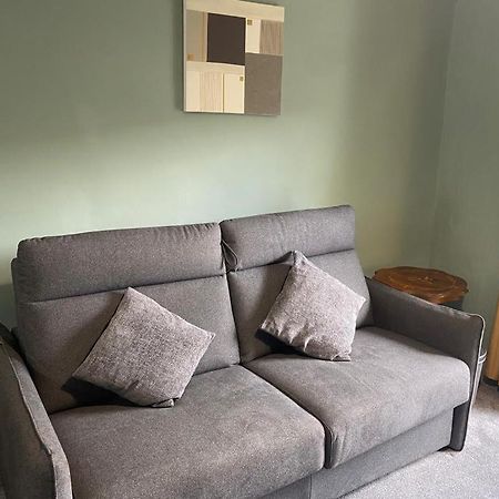 Отель Kings Arms Llandysul Экстерьер фото